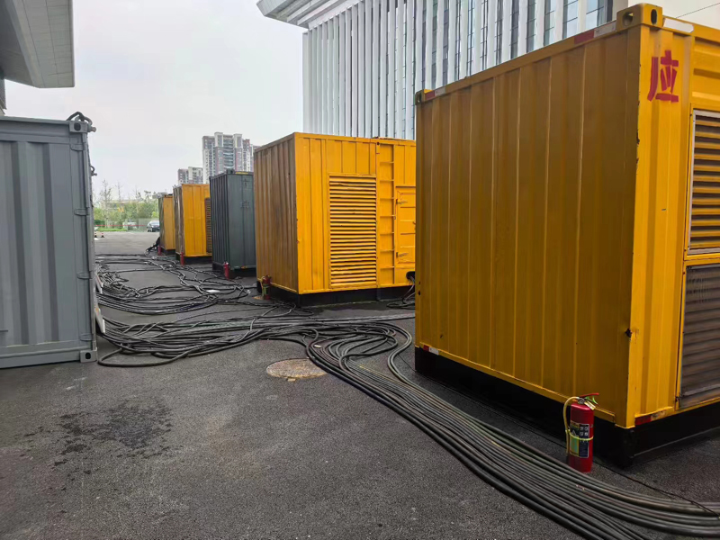 永安坝街道不同季节柴油发电机组保养有哪些注意事项？